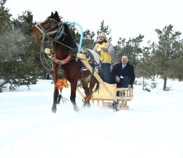 ATATÜRK ÜNİVERSİTESİ’NDE KIZAK KEYFİ BAŞLADI!