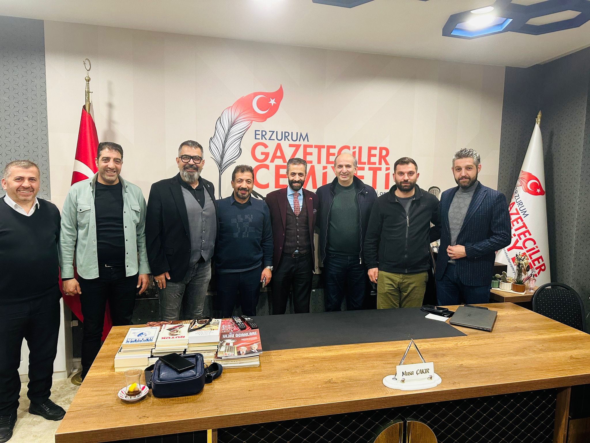 EGC’DE SEVİMLİ SOHBET