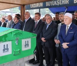 ÖZ, AĞABEYİ’Nİ GÖZYAŞLARIYLA UĞURLADI