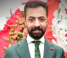 BAŞIMIZ GÖZÜMÜZ ÜSTÜNE