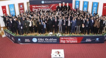 ÜLKÜ OCAKLARININ İLİM İRFAN SAHİBİ ŞAMPİYON GENÇLERİ